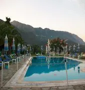 Yiannis